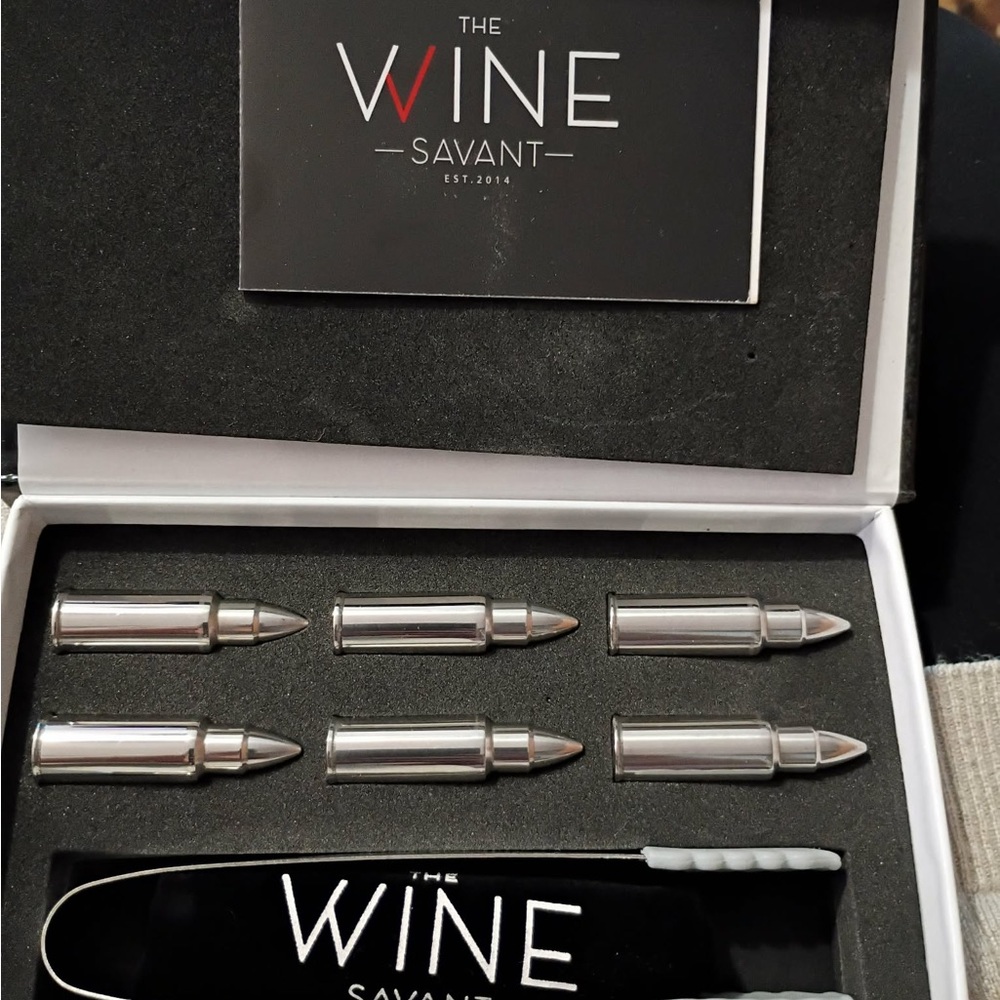 The Wine Savant Bullet Shaped Whiskey Stones Set